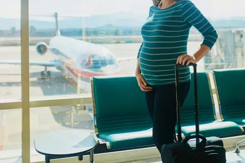 Flight restrictions for pregnant women: what you need to know before you travel